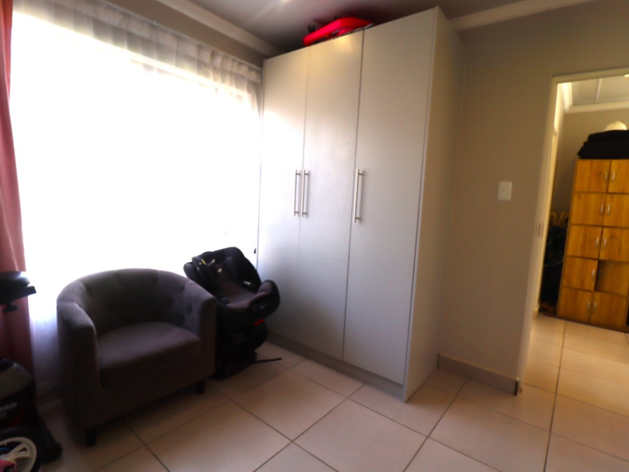 2 Bedroom Property for Sale in Heidedal Free State